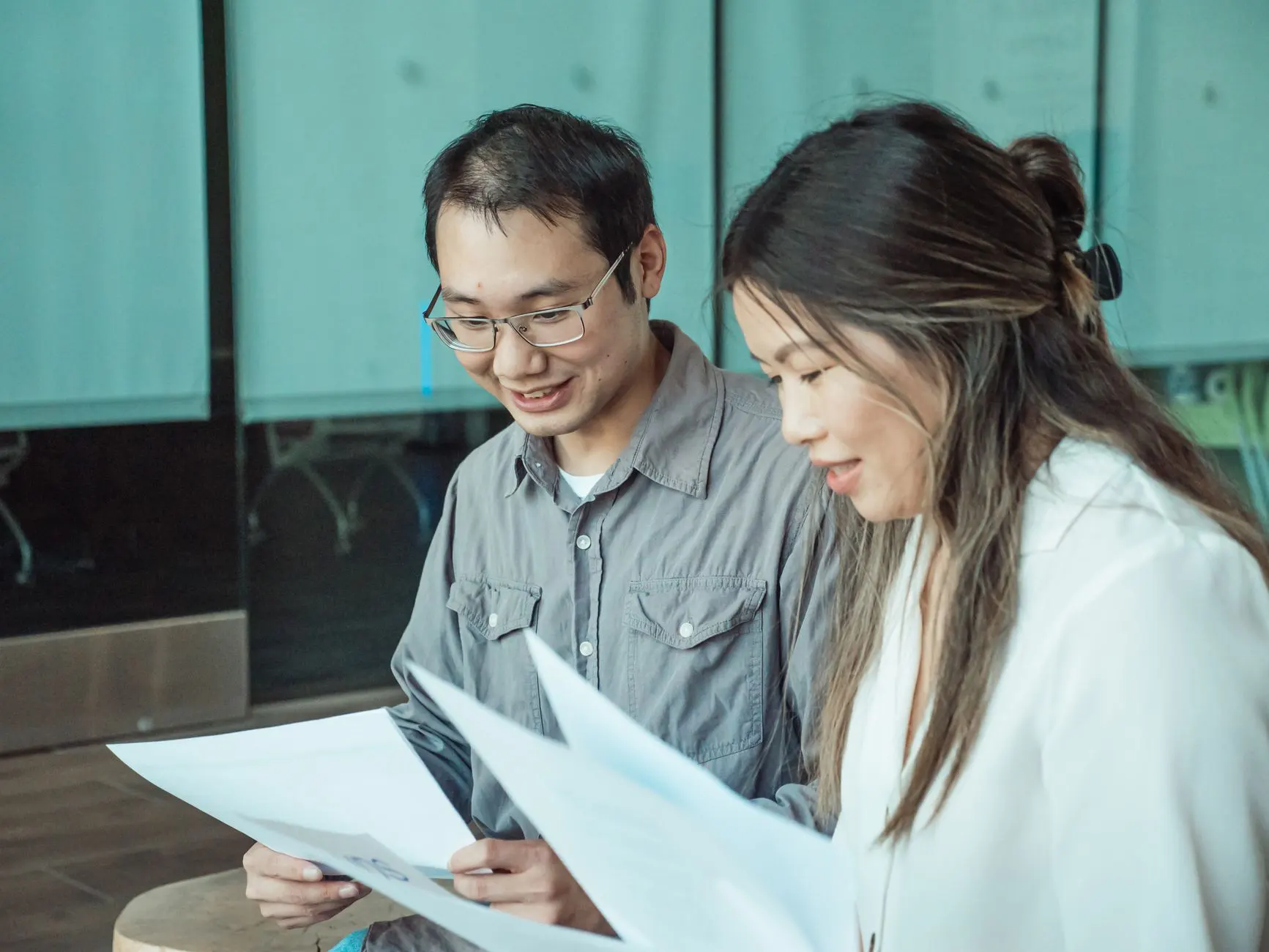 德茂新材玻璃棉与岩棉板性能对比：建筑节能材料选型指南