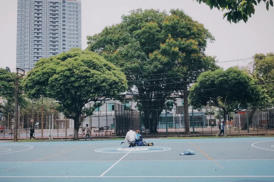 湖南绿色建筑外墙保温系统选材要点与岩棉板应用解析
